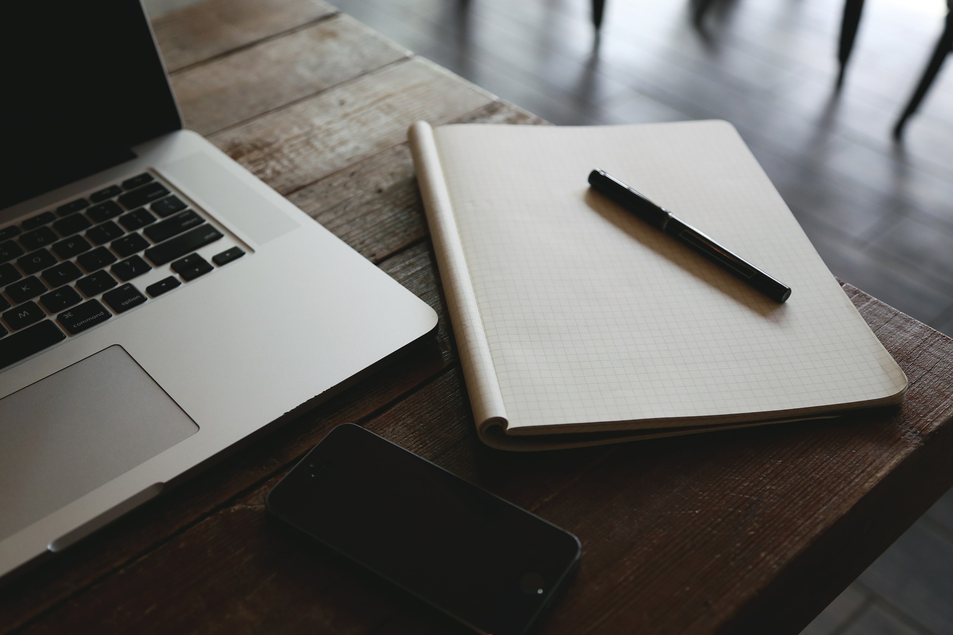 Salaires ou dividendes ? Comment les freelances et les indépendants vont optimiser leurs revenus ?